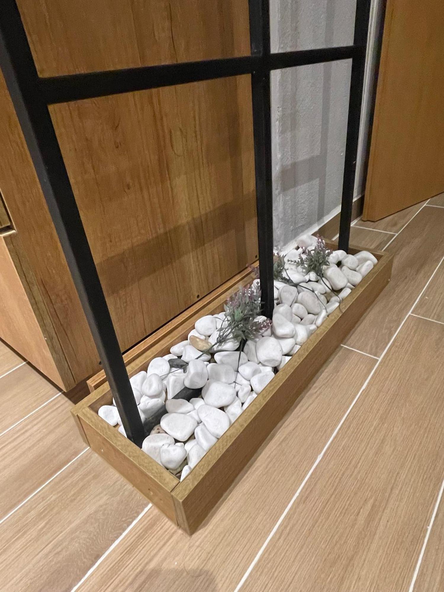 Ora-Prn,Cosy Apartment In The City Center プリシュティナ エクステリア 写真